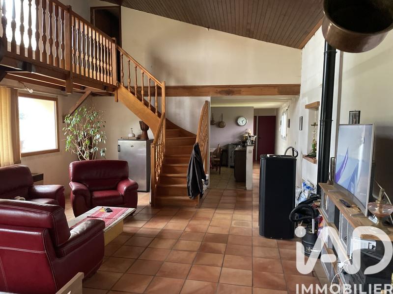 Maison de village - 160 m² - 9 pièces