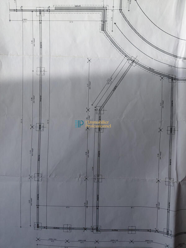 Local commercial - 135 m²