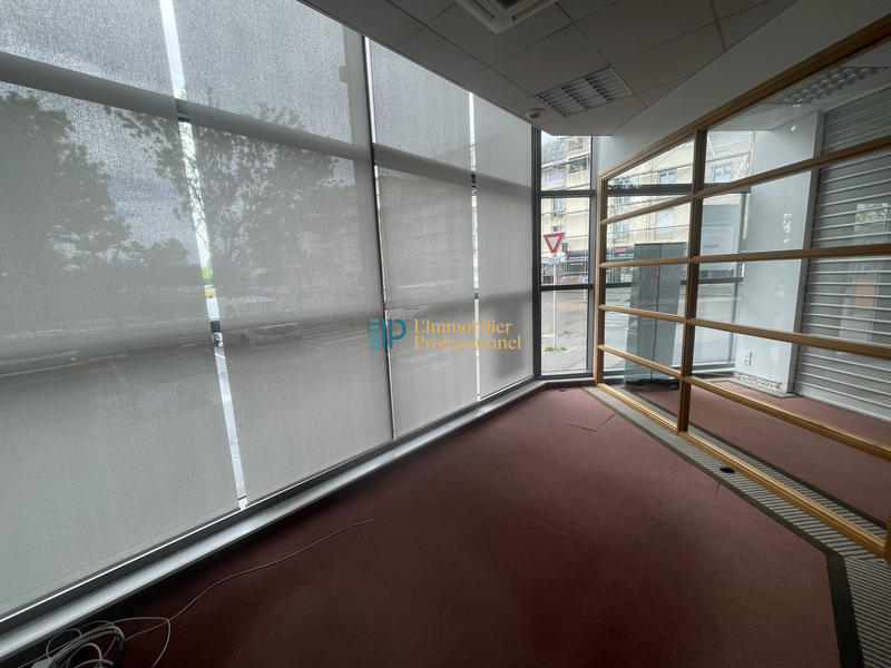Local commercial - 164 m²