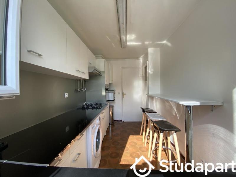 Chambre - 10 m² - 1 pièce