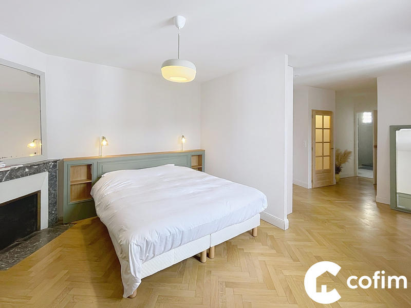 Maison ancienne - 165 m² - 7 pièces