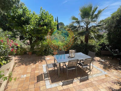 Maison de village - 90 m² - 5 pièces