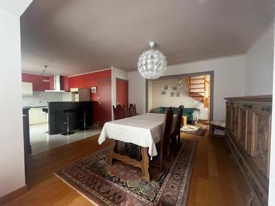 Maison - 166 m² - 5 pièces