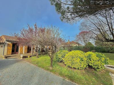 Viager - Maison traditionnelle - 101 m² - 5 pièces