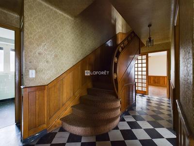 Maison - 162 m² - 6 pièces