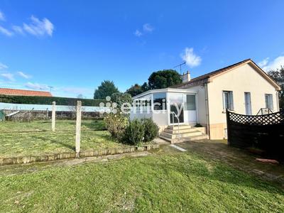 Maison - 88 m² - 4 pièces