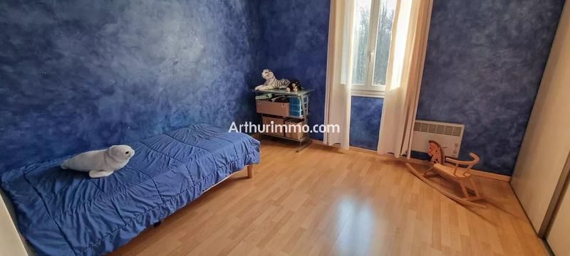 Maison - 180 m² - 8 pièces