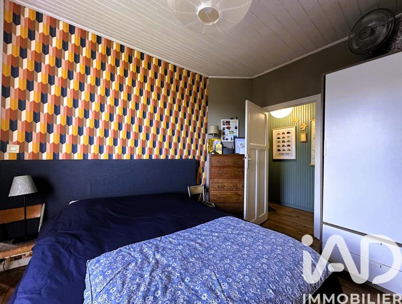 Maison - 210 m² - 7 pièces