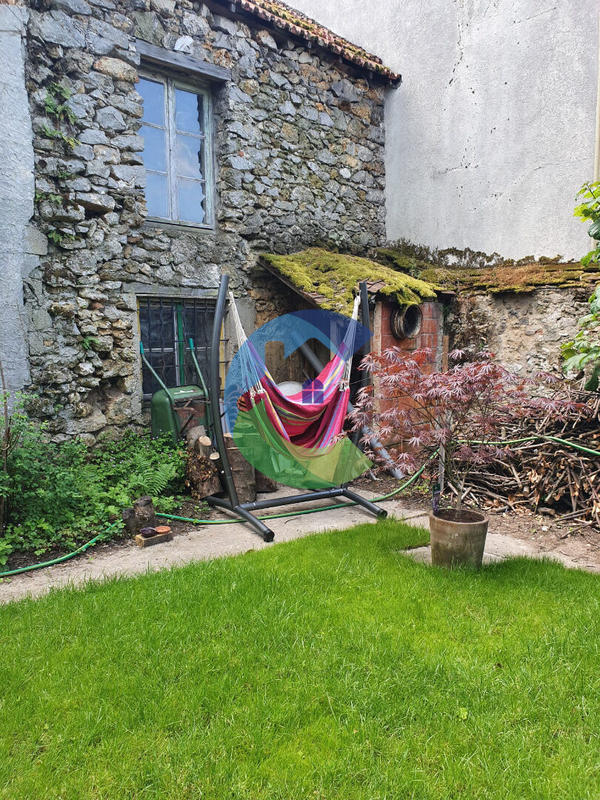 Maison - 77 m² - 6 pièces