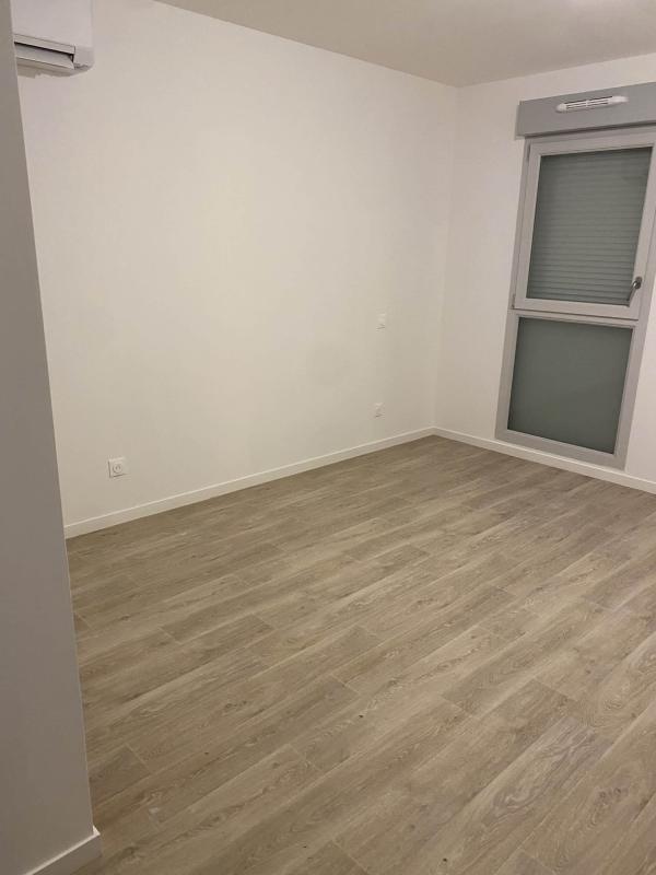 Pavillon - 95 m² - 4 pièces