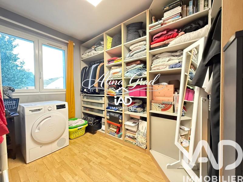 Appartement - 80 m² - 5 pièces