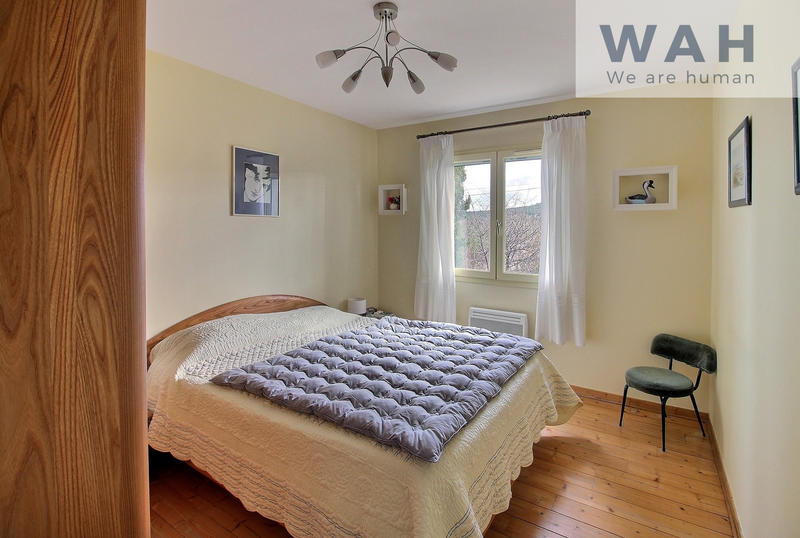 Maison - 102 m² - 5 pièces