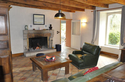 Maison - 288 m² - 9 pièces