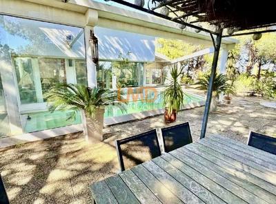 Maison d'architecte - 405 m² - 8 pièces