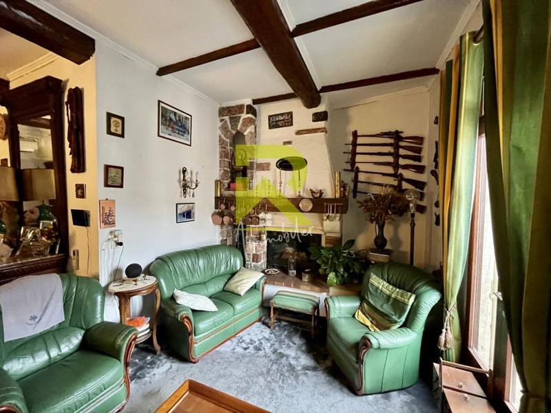 Immeuble - 250 m² - 11 pièces