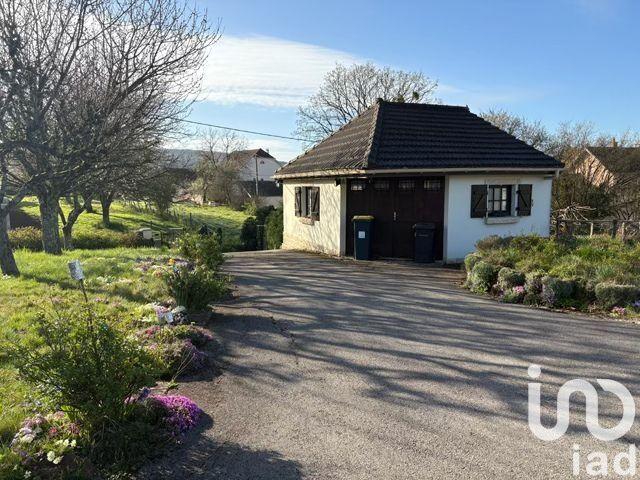 Maison - 85 m² - 5 pièces