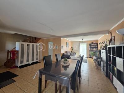 Pavillon - 120 m² - 5 pièces