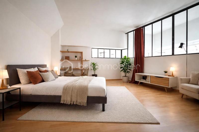 Loft - 77 m² - 3 pièces