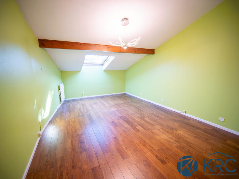 Duplex - 109 m² - 4 pièces