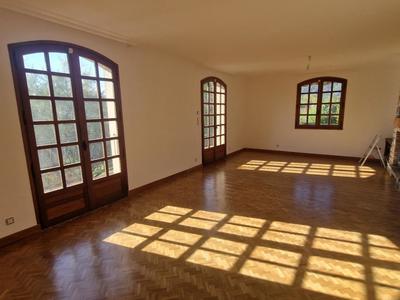 Maison - 131 m² - 6 pièces