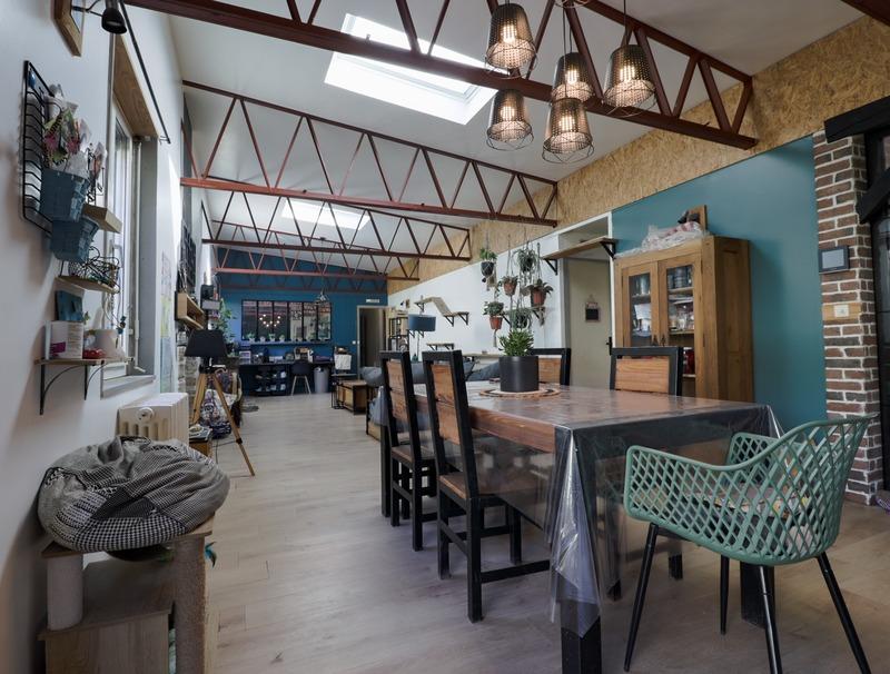 Maison - 137 m² - 6 pièces