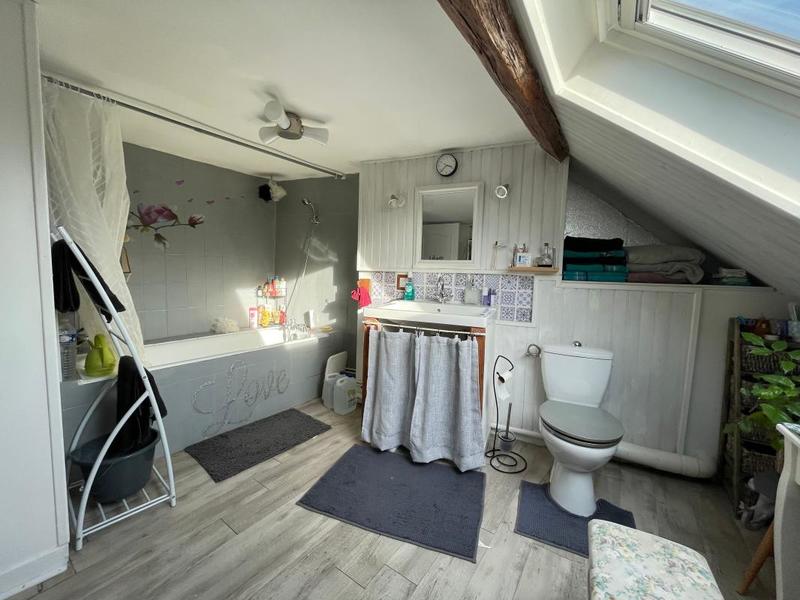 Maison - 122 m² - 5 pièces