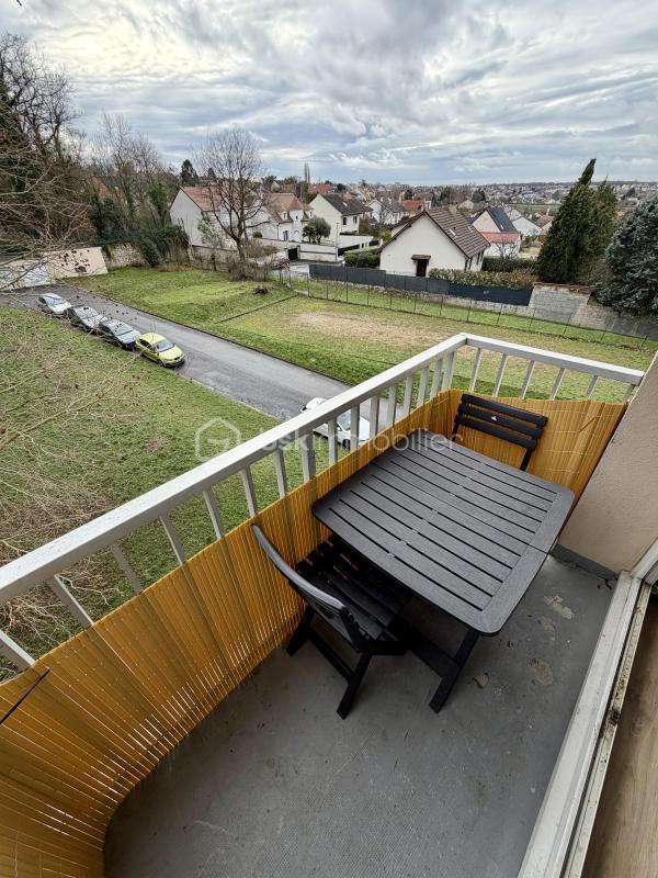 Appartement - 64 m² - 4 pièces