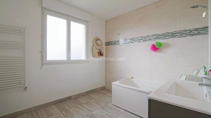 Maison - 109 m² - 6 pièces