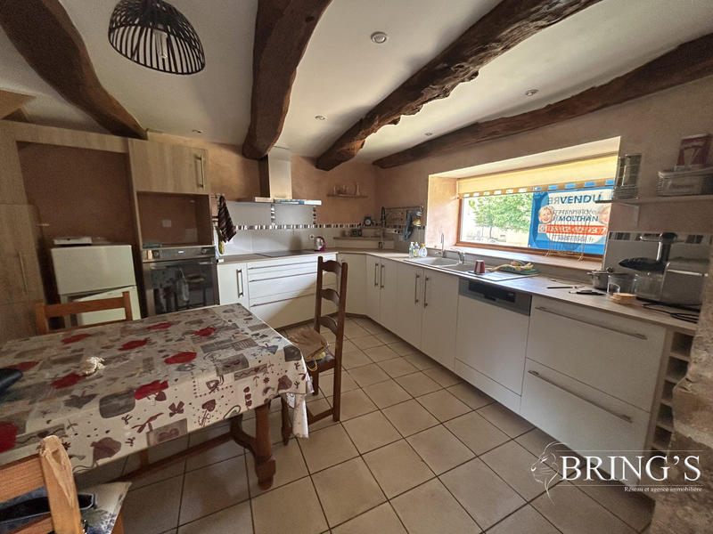 Maison - 145 m² - 7 pièces