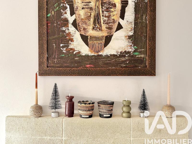 Maison - 260 m² - 9 pièces