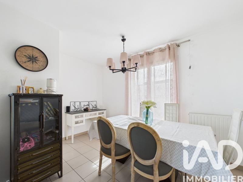 Appartement - 104 m² - 5 pièces