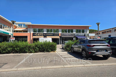 Local commercial - 61 m² - 2 pièces