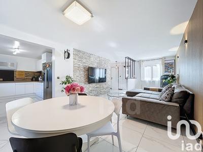 Maison - 119 m² - 6 pièces