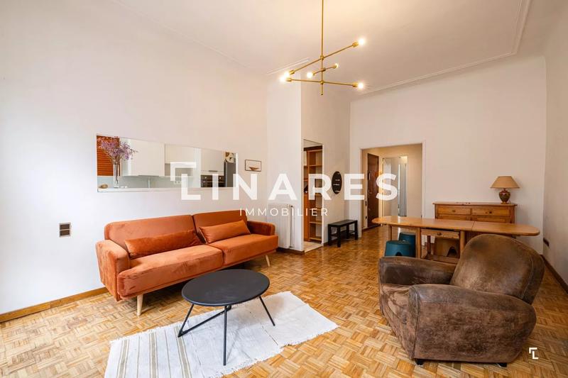 Appartement - 87 m² - 4 pièces