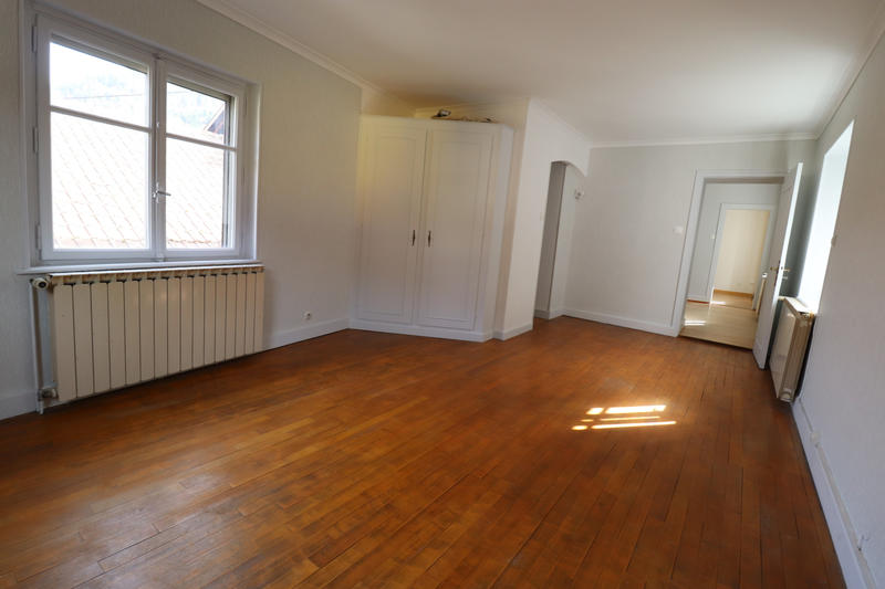 Maison - 154 m² - 8 pièces