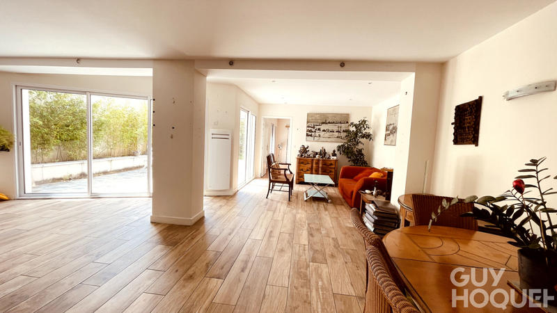 Appartement - 116 m² - 4 pièces