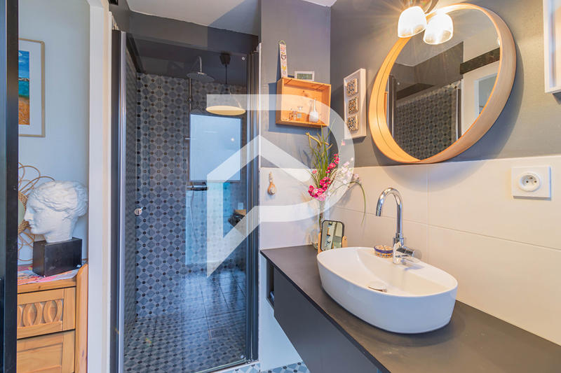 Appartement - 96 m² - 4 pièces