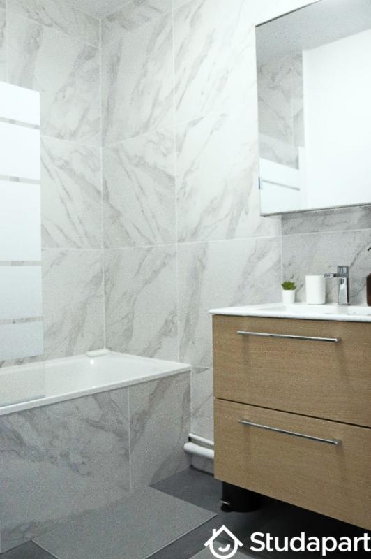 Chambre - 12 m² - 1 pièce