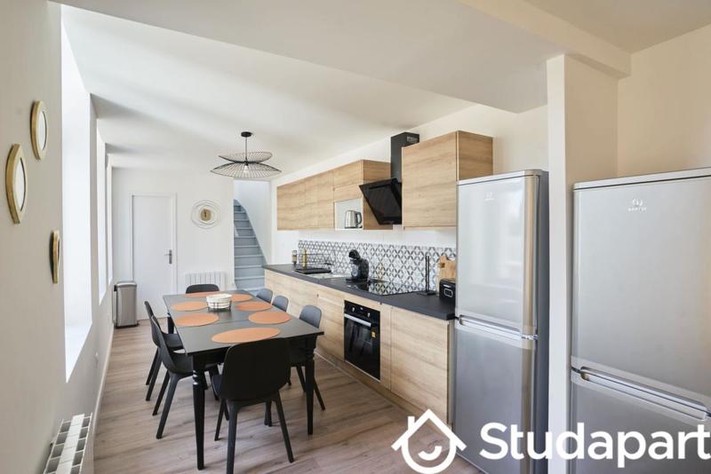 Chambre - 10 m² - 1 pièce