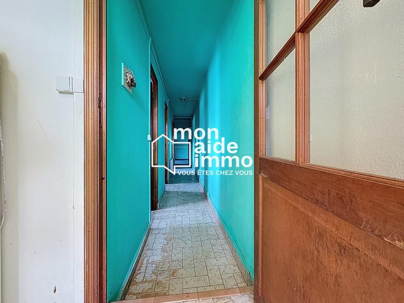 Maison - 355 m² - 10 pièces