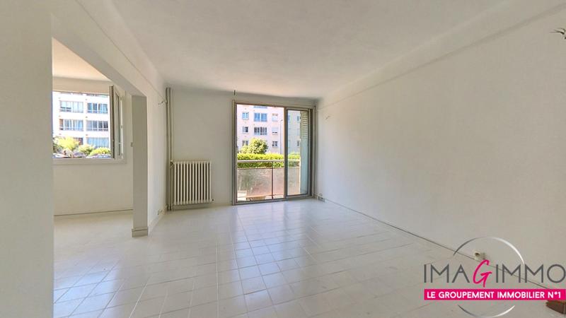 Appartement - 64 m² - 4 pièces