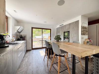 Maison - 115 m² - 4 pièces