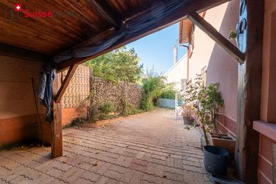 Maison - 101 m² - 5 pièces