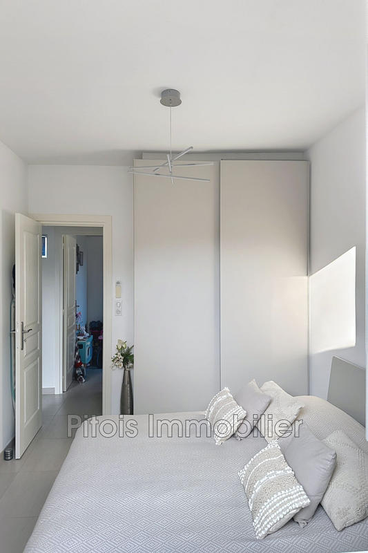 Maison - 104 m² - 5 pièces