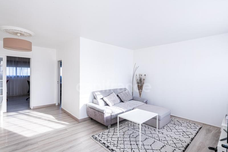 Appartement - 76 m² - 4 pièces