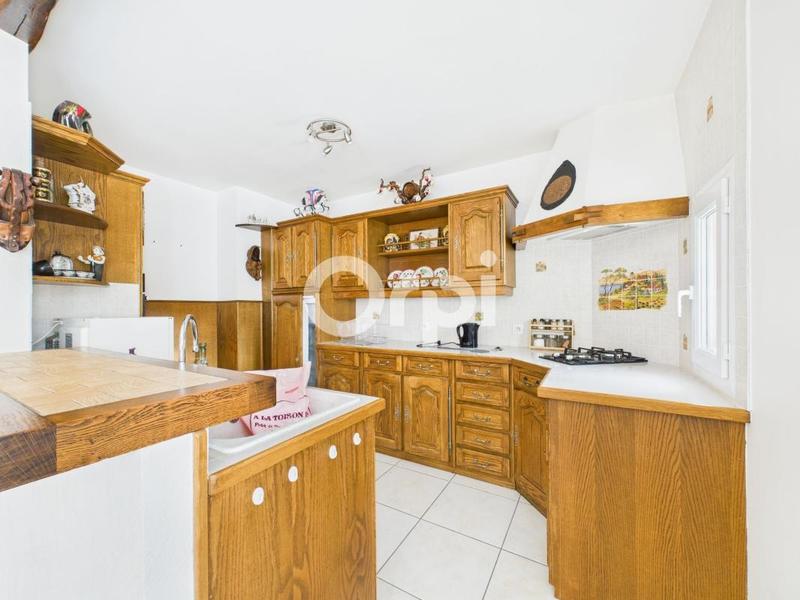 Villa - 285 m² - 9 pièces