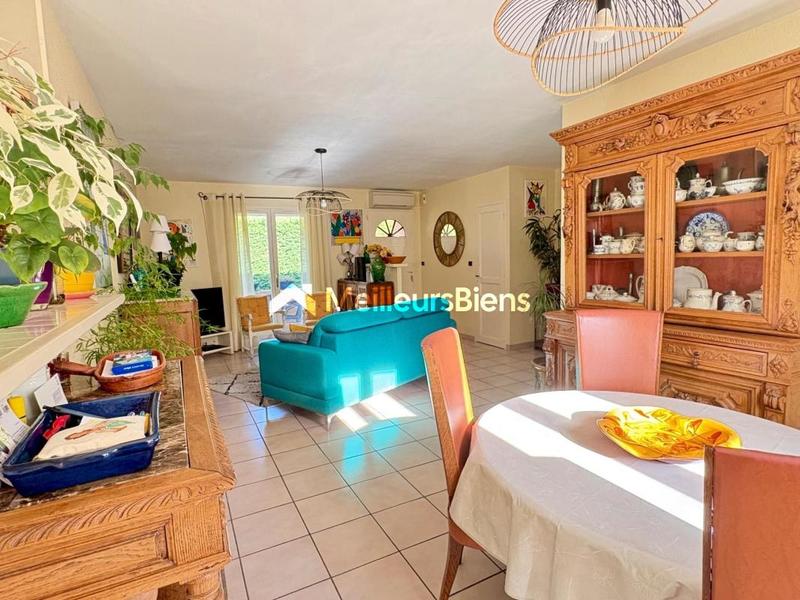 Maison - 80 m² - 5 pièces