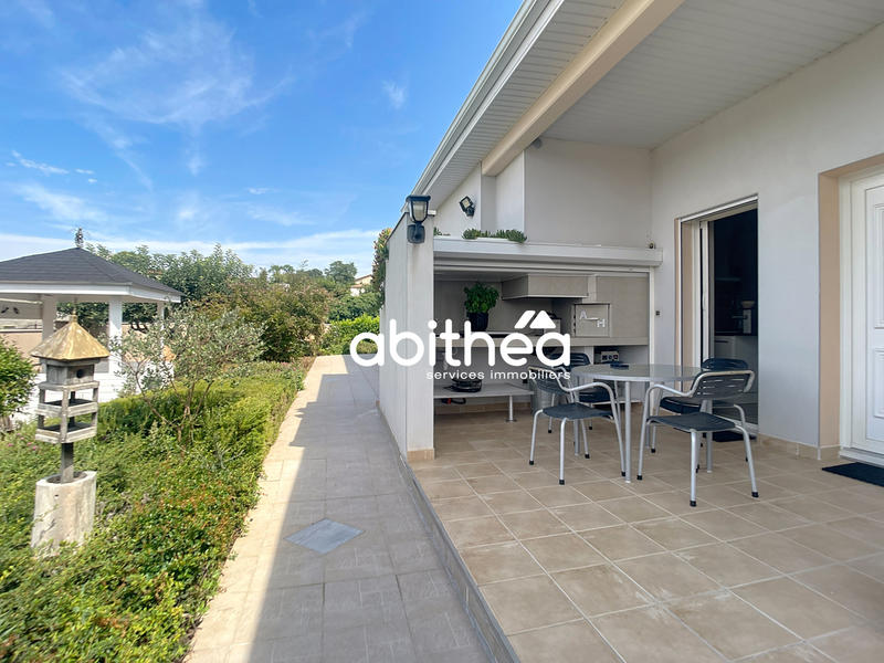 Villa - 156 m² - 5 pièces