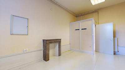 Local commercial - 104 m² - 5 pièces