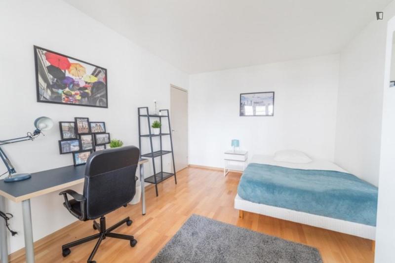 Chambre - 15 m² - 4 pièces